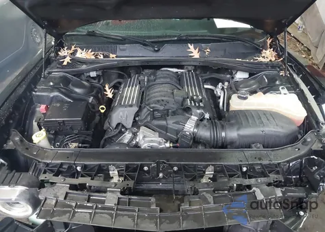 2016 Dodge Challenger Srt 392 from USA, damaged, VIN 2C3CDZDJXGH284580